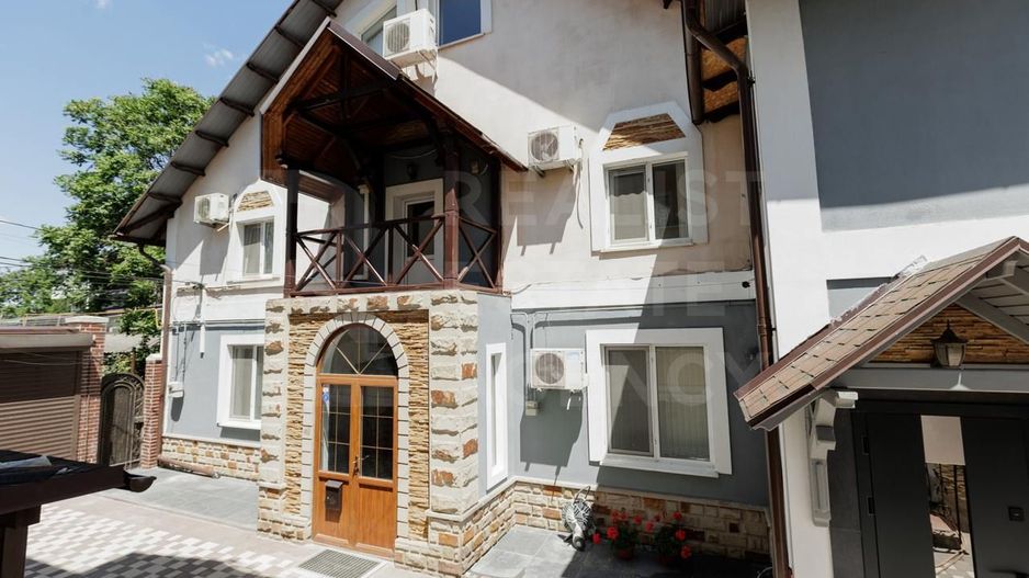 Chirie, oficiu, 320 mp, str. 31 August, Centru - Poză 1