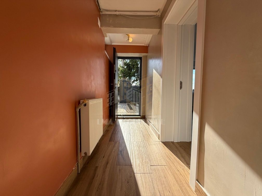 Apartament 2 camere semidecomandat Brasovul vechi - Poză 5