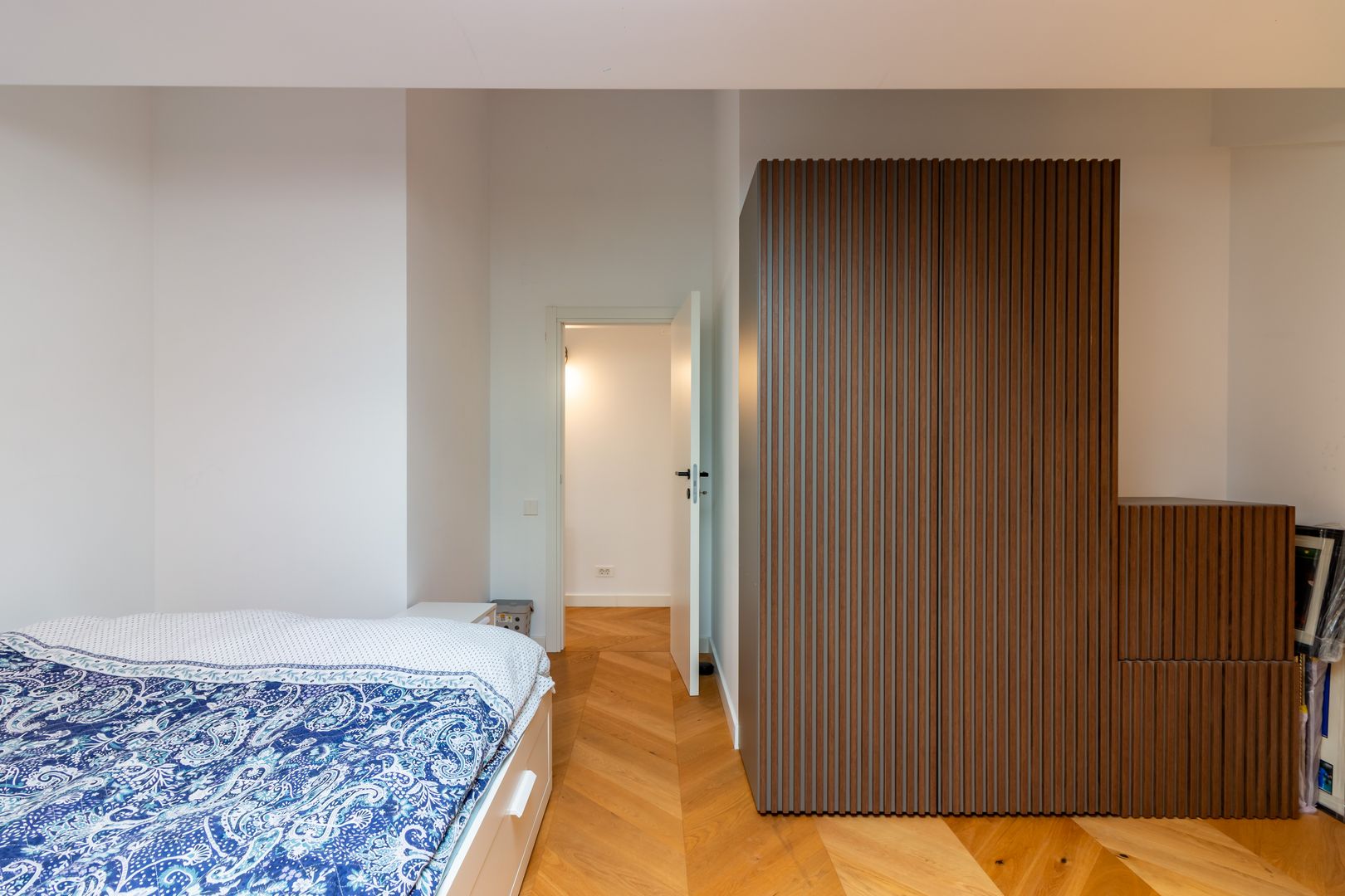 Vilă superba 7 camere, zona linistita, Bucurestii Noi - Poză 14
