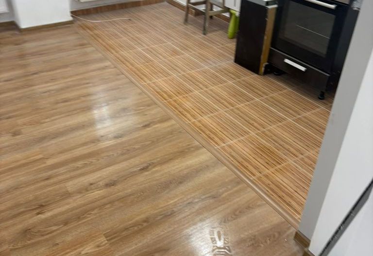 Vand garsoniera 44,52 mp Militari Residence la intrarea in cartier - Poză 6