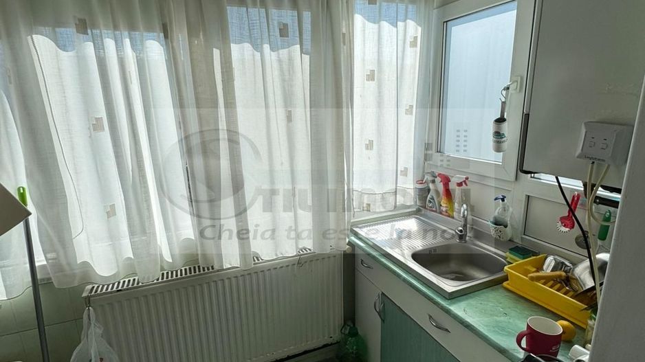 Apartament cu 3 camere – 71 m.p.- Nicolina 2, geam la baie - Poză 8