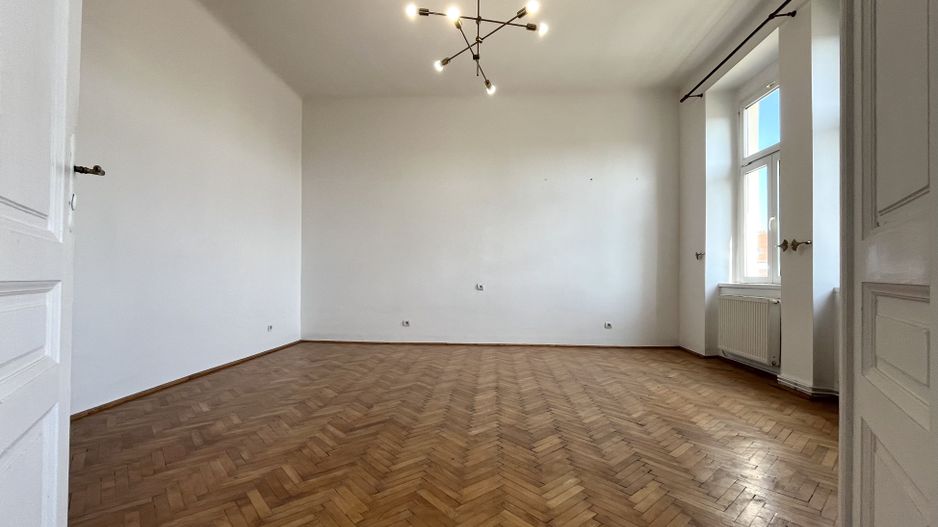 Un apartament spațios cu  2 camere, in , zona Centrala - Take Ionescu - Poză 7