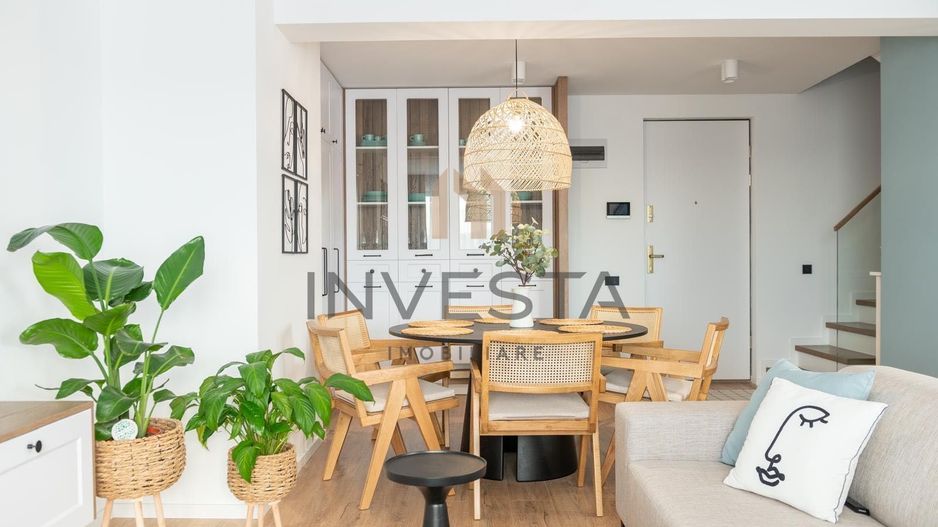 Penthouse in WINGS! - Poză 2