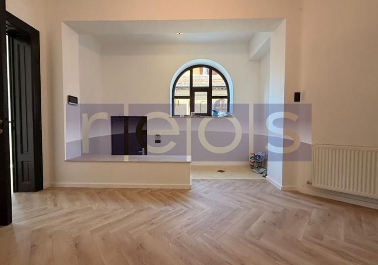 ÎNCHIRIERE BIROU INDIVIDUAL 20 MP – VILĂ ELEGANTĂ, ZONĂ PREMIUM - Poză 3