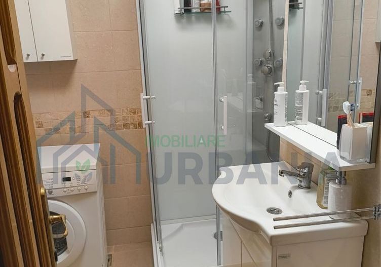 Apartament 2 camere de inchiriat, zona centrala Tg Cucu-Podu de Fier, complet utilat si mobilat - Poză 3
