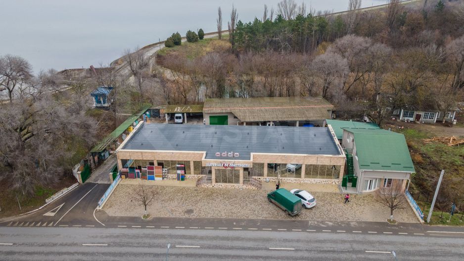 Chirie, spațiu comercial, 460 mp, str. Ștefan Vodă, Vatra - Poză 1