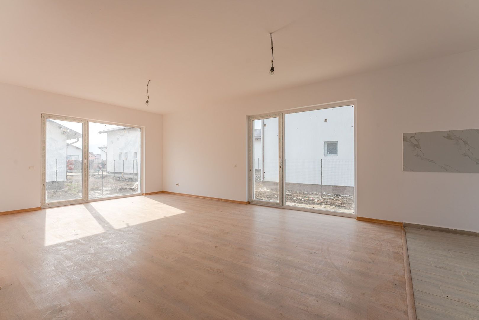 Casă Individuală Sânpetru | Teren 400 mp | Încălzire Pardoseală - Poză 2