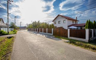 Casă/Vilă cu 4 camere, Buhuși - Poză 1