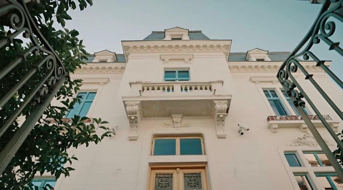 Vila cu 21 camere la Km. zero -Birouri - Poză 12