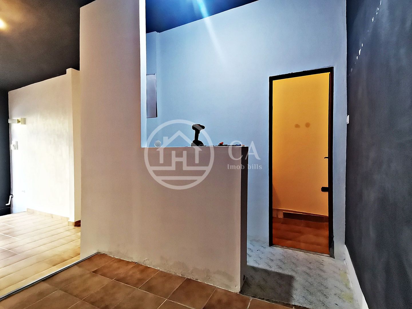 Proprietate mixta de vanzare apartament si spatiu comercial, Oradea - Poză 22