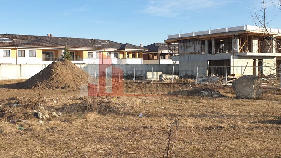 Teren rezidential 500 mp langa padurea Baneasa si Oxford Gardens - Poză 2