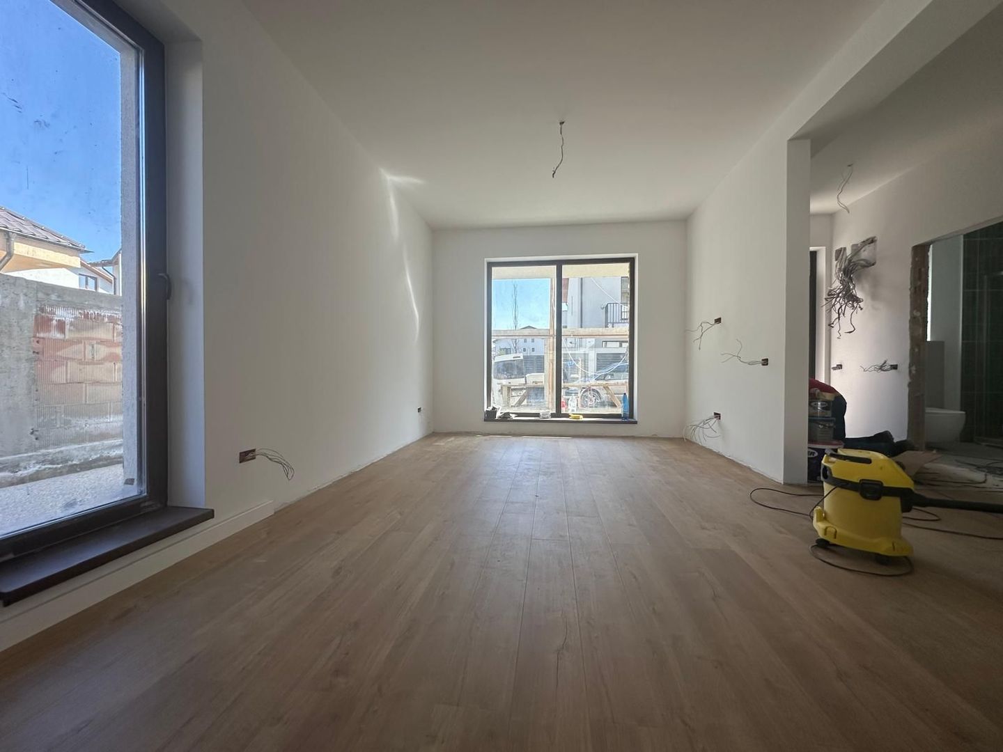 Complex Rezidențial Premium – Vile Individuale  Cuplate P+1+M - Poză 1