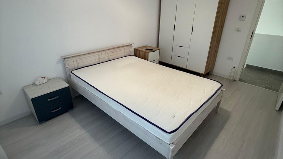 Locuinta cu 3 camere, curte si 2 locuri de parcare - Poză 21