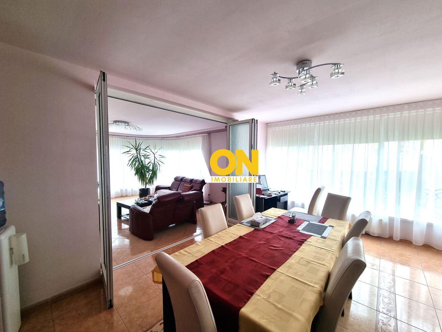 De vanzare casa 5 camere , 886mp teren, zona Alba-Micesti - Poză 3