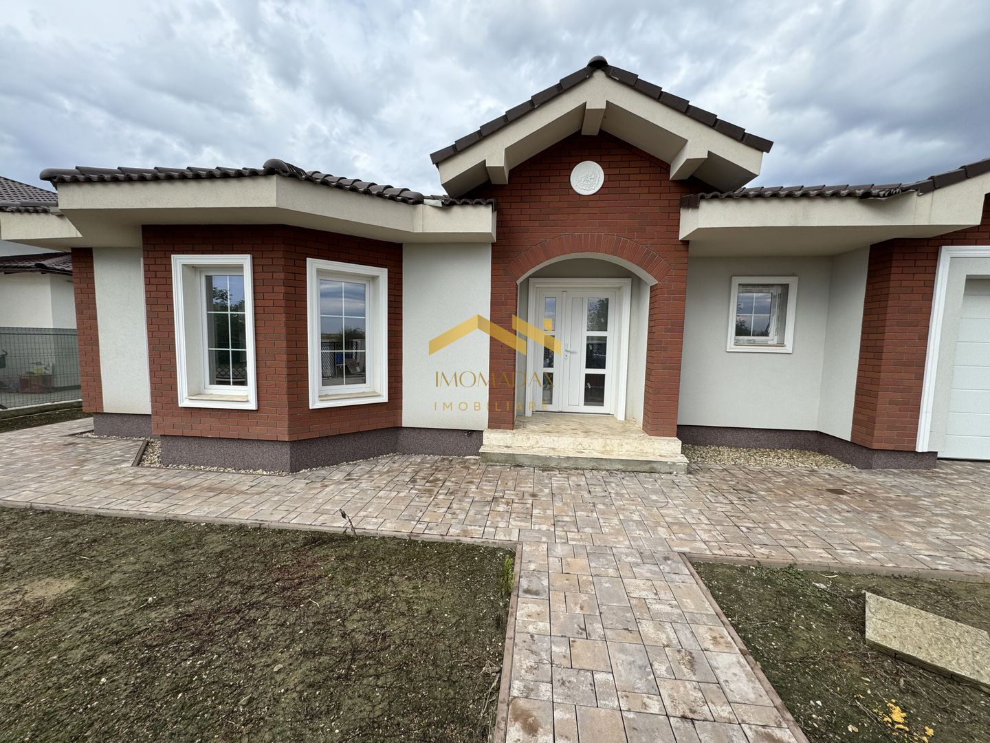 Mosnita Veche-Casa Individuala-Finisaje la Alegere - Poză 1