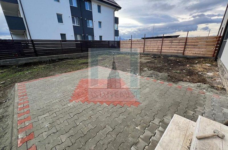 Apartament 2 camere, 58 mp + gradina 348 mp - zona Sanpetru - Poză 9