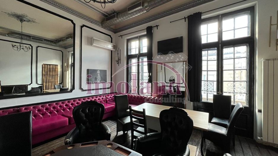 Vila - Piata Romana - Amzei - Poză 1