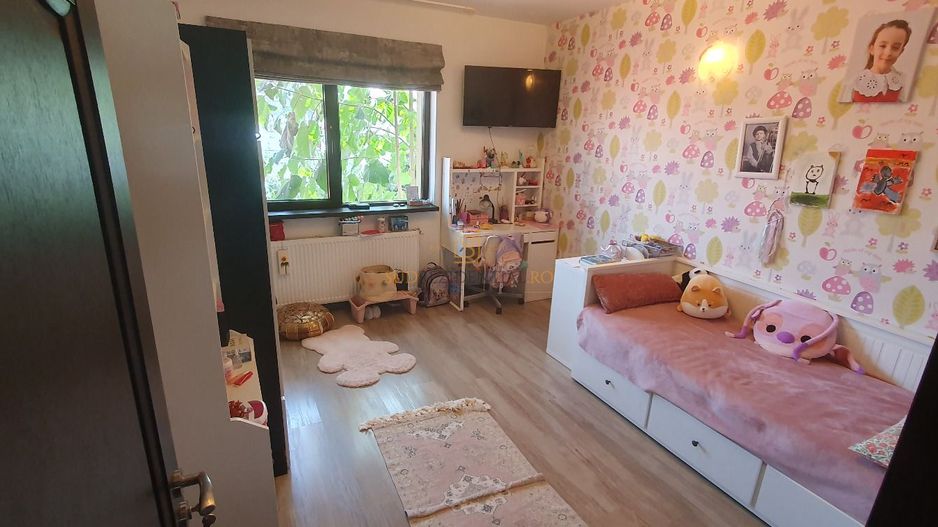 Vila individuala de vanzare, P+E+M, zona Dristor - Poză 13