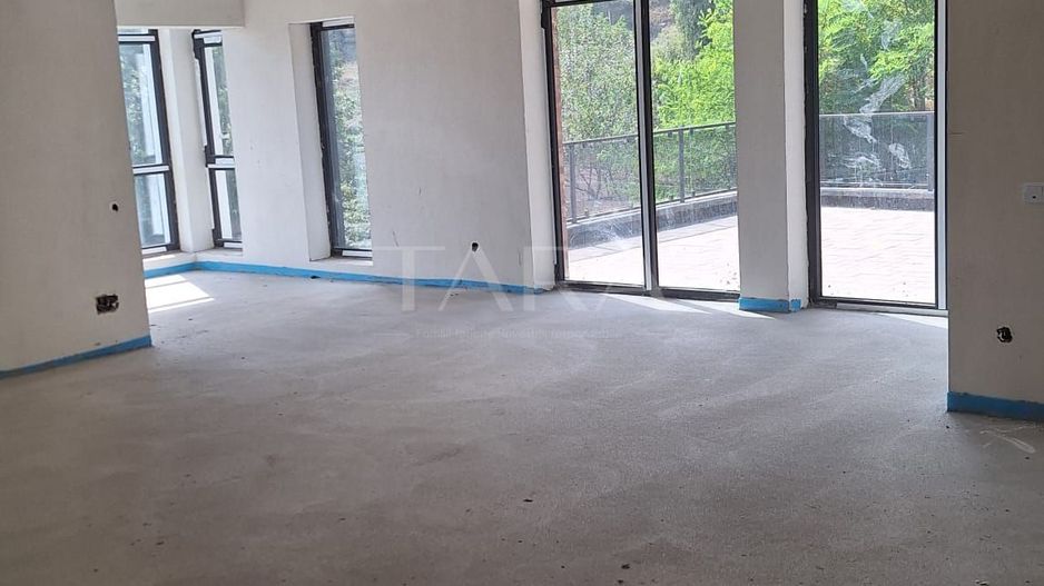 Casa modernă în Feleacu, cu teren de 850 mp, terasă generoasă și curte amenajată - Poză 1