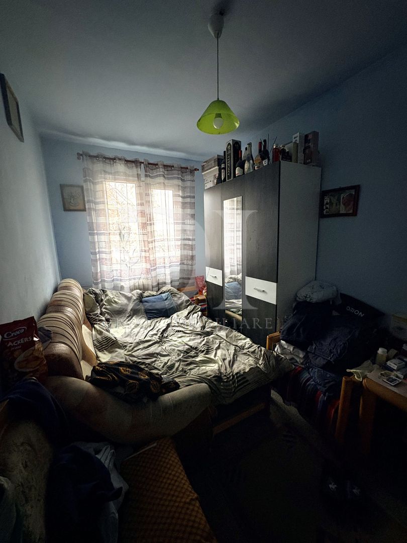 Apartament cu 3 camere -zona Bucium Manastur - Poză 4