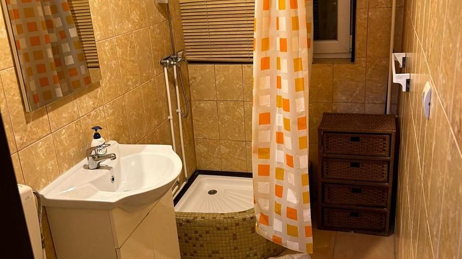 Apartament 3 camere - Poză 8