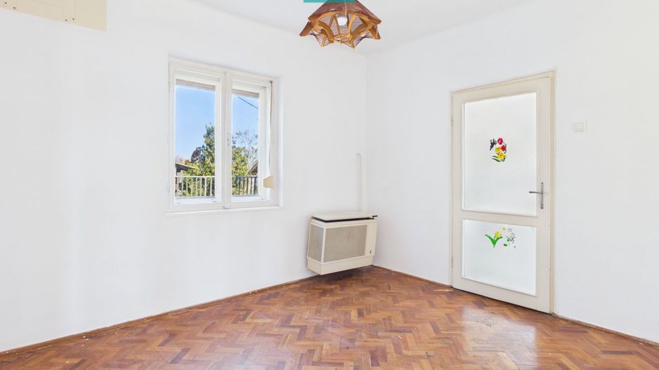 Casă cu 3 camere lângă frontiera Turnu - Poză 3