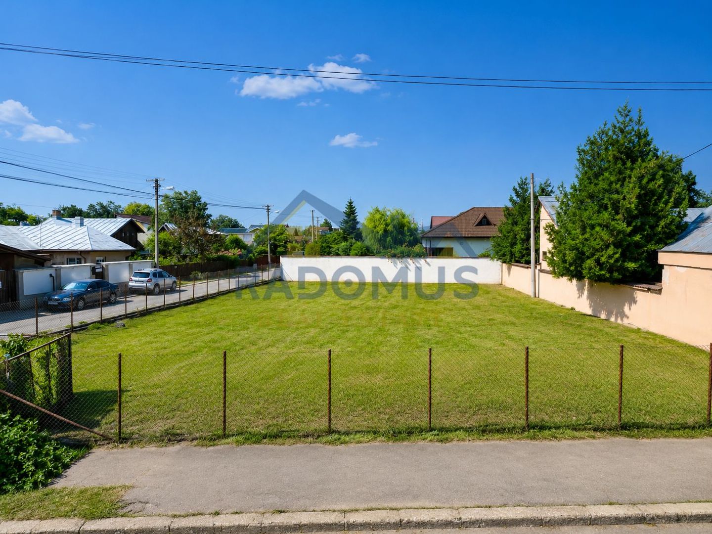 Teren intravilan 1.005 mp | Dublu front stradal | Str. Lupeni - Poză 3
