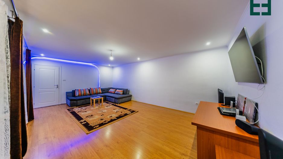 Apartament la casă în cartierul Tabacovici Aradul Nou - Poză 3