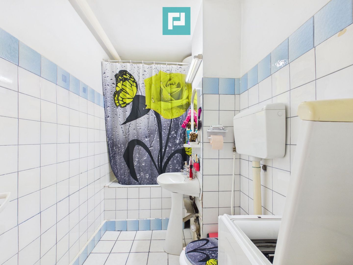 Apartament cu două camere, decomandat Lipova - Poză 6