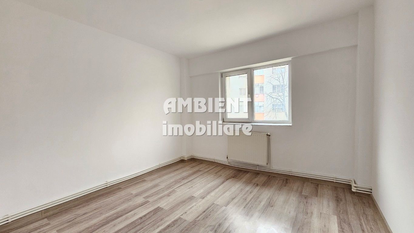 Apartament 2 camere, etaj 2, zona Crucea Gării; - Poză 3