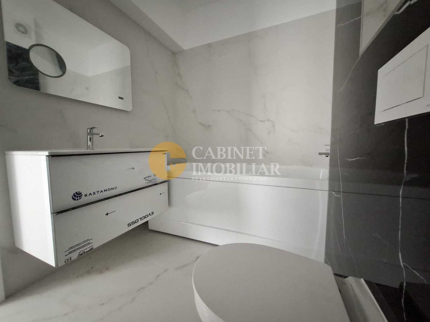Apartament 2CD-Platou Galata -57 mp -Intabulat+ loc de parcare subteran - Poză 6