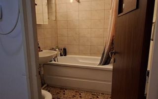 Vanzare Apartament 3 camere, parter/9, bloc reabilitat, 2 băi – Rahova Sebastian - Poză 6