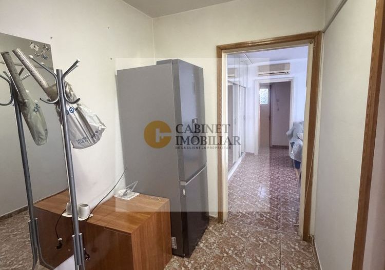 2 Camere - 50MP | Reabilitat | 6/10 | Creditabil | M Gorjului - 5 min - Poză 7