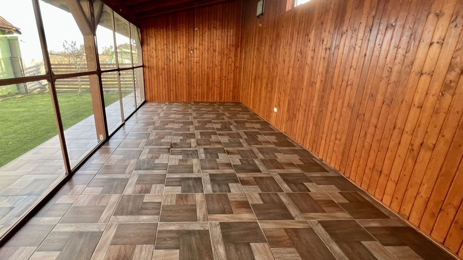 CASA CU TEREN GENEROS - Poză 15