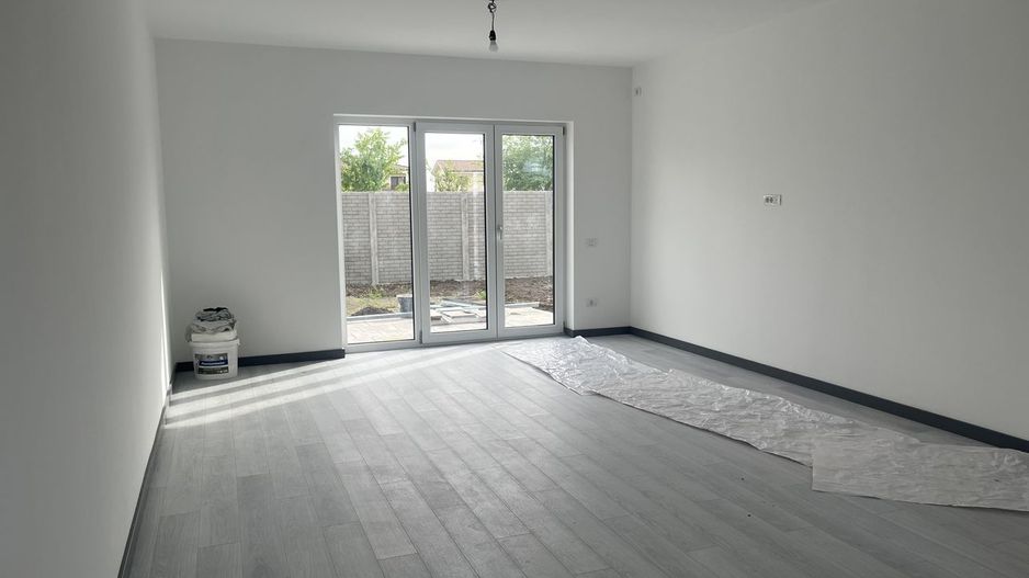 Casa parter Dumbravita - Poză 12