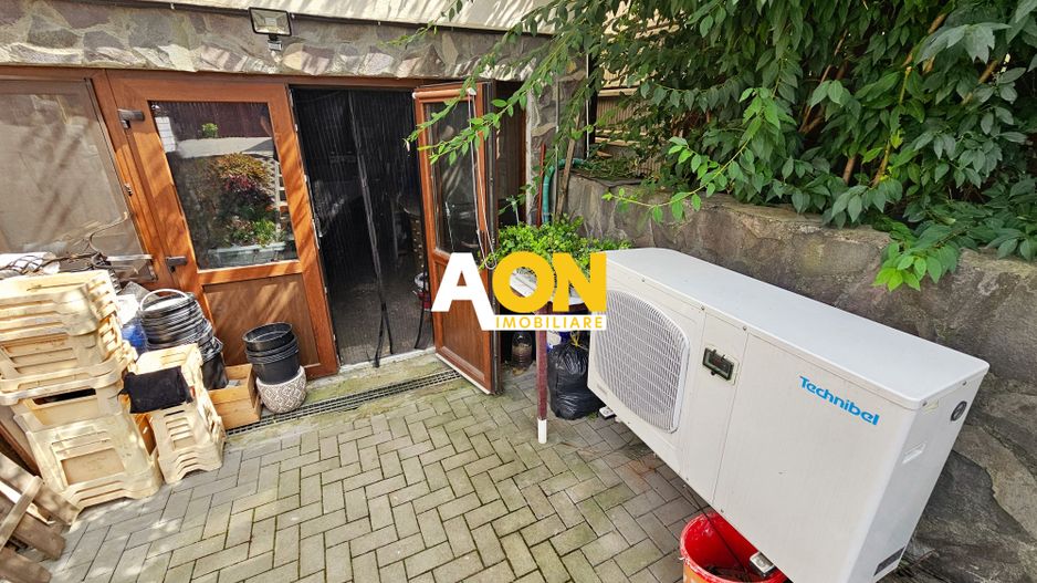 Casa eficienta energetic, 5 camere, 540 mp teren, Partos - Poză 20