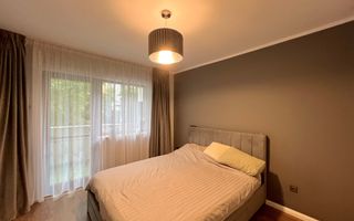 Apartament cu 3 camere in Ansamblul Lumina – Europa - Poză 5