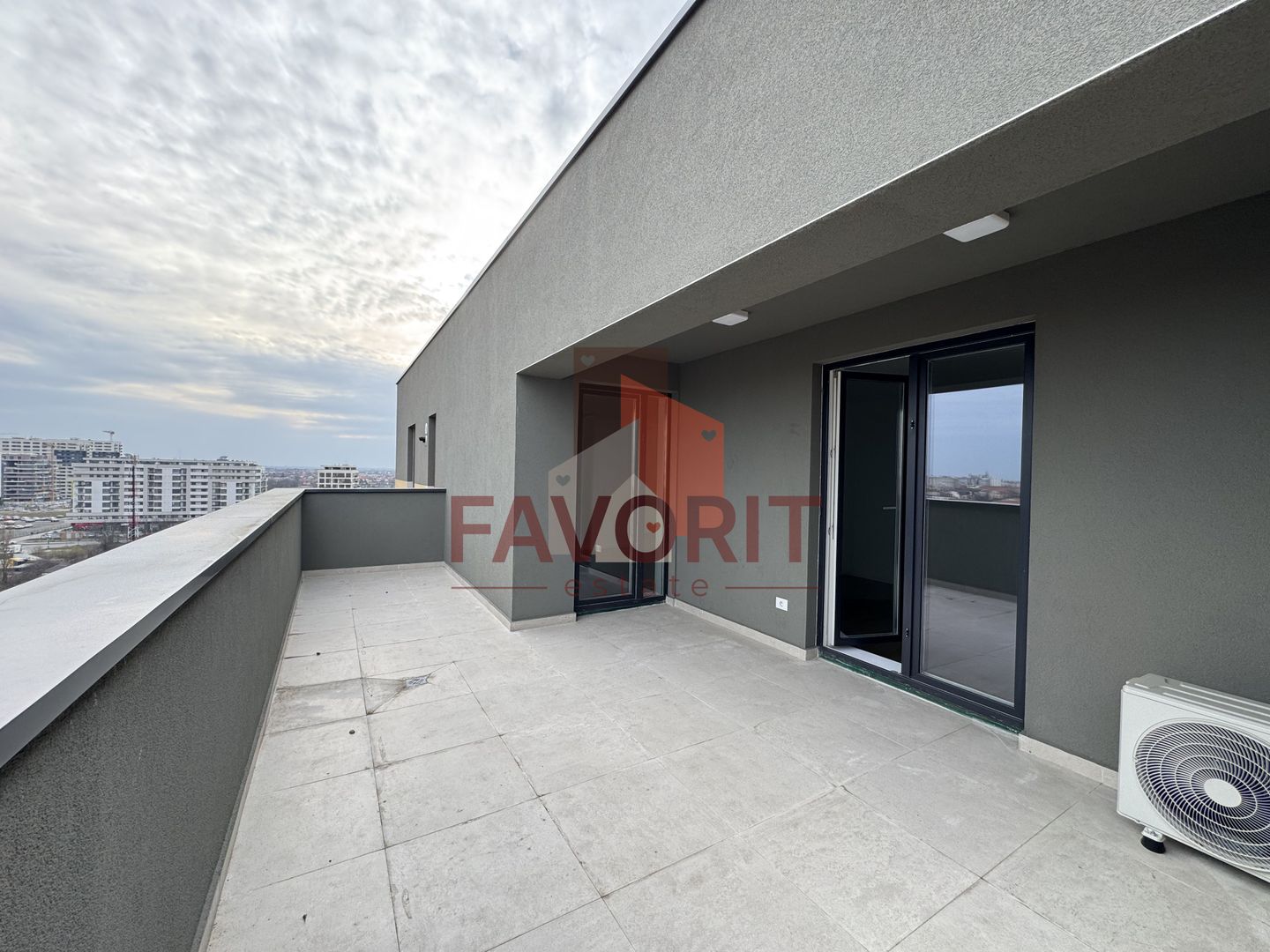 COMISION 0%. Penthouse cu 2 terase in bloc nou din zona Aradului - Poză 4