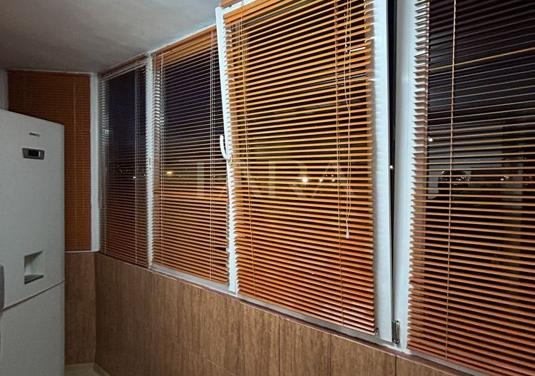 Garsonieră cu balcon, etaj intermediar. - Poză 7