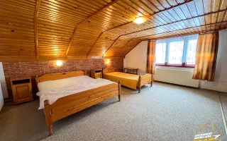 Pensiune in decor fermecator, loc de istorie si legenda, Moieciu de Jos, Bran - Poză 43