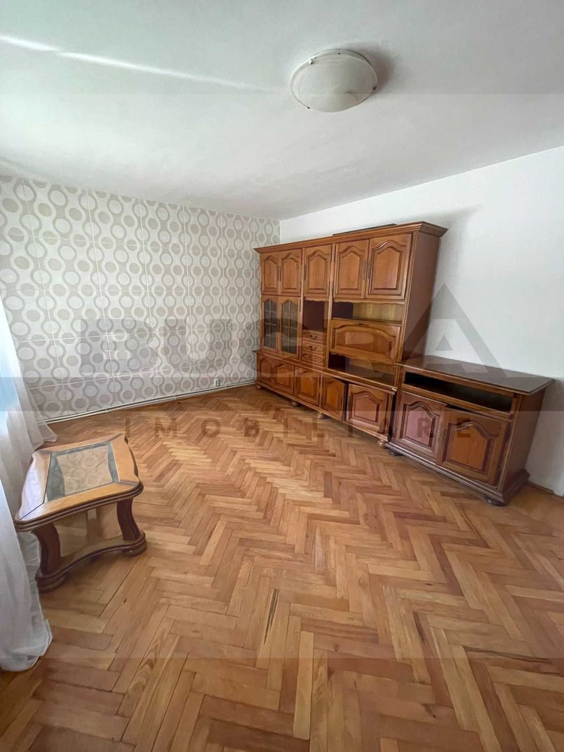 Apartament de 2 camere, 53mp, Garaj, zona Centrala Apahida - Poză 4