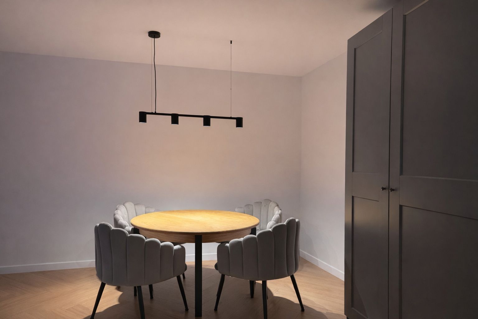 Apartament 2 camere  renovat complet Titan langa Parcul IOR si metrou - Poză 2