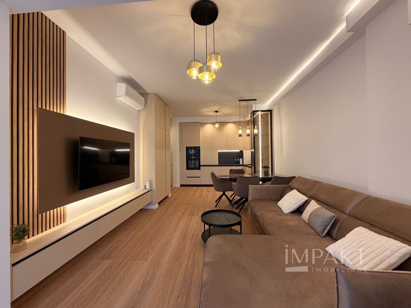 Apartament de inchiriat 2 camere zona Bmw - Poză 1