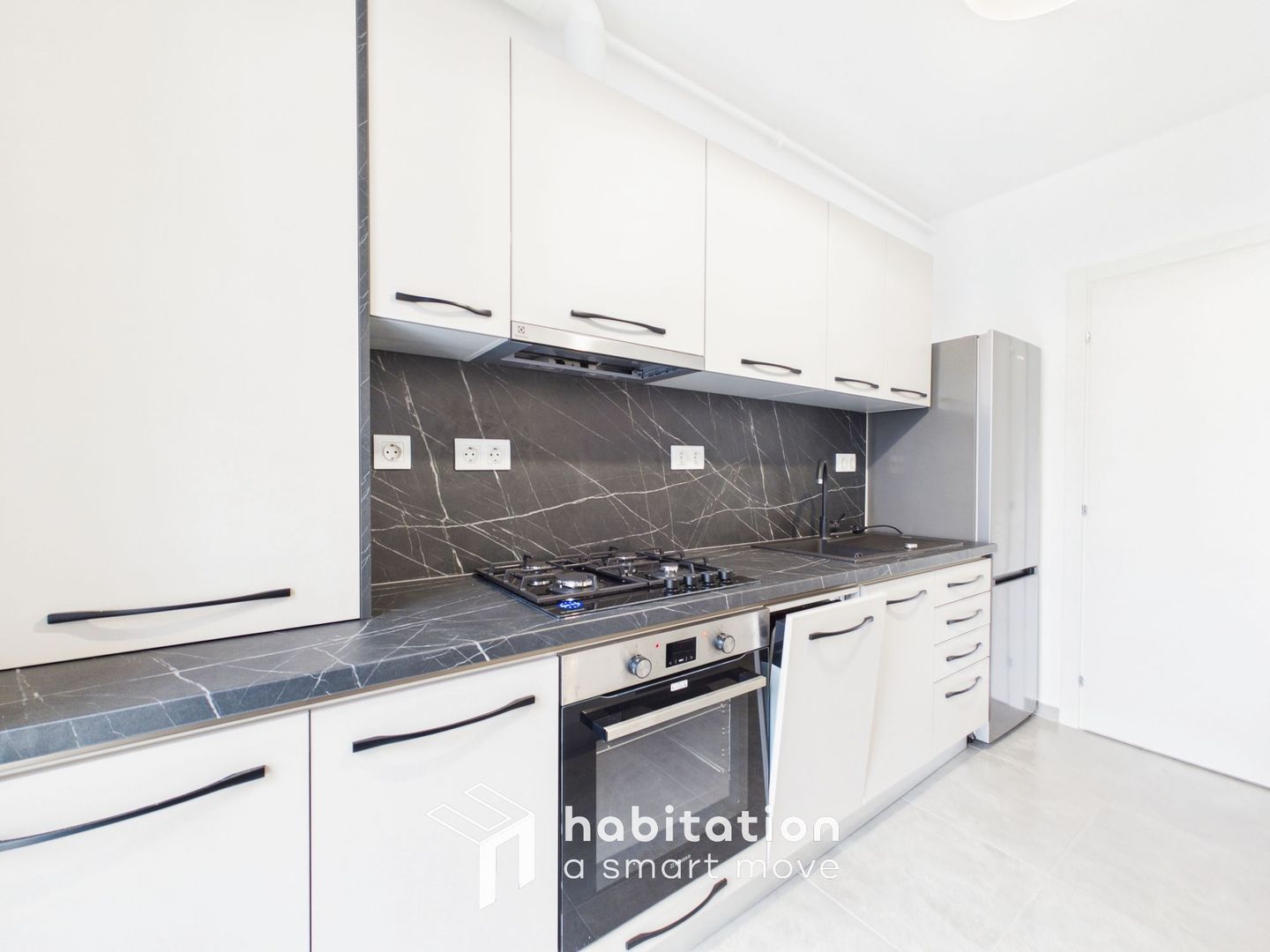 Apartament vibrant, chic, prima închiriere, zona Lipovei, lângă pădure - Poză 15