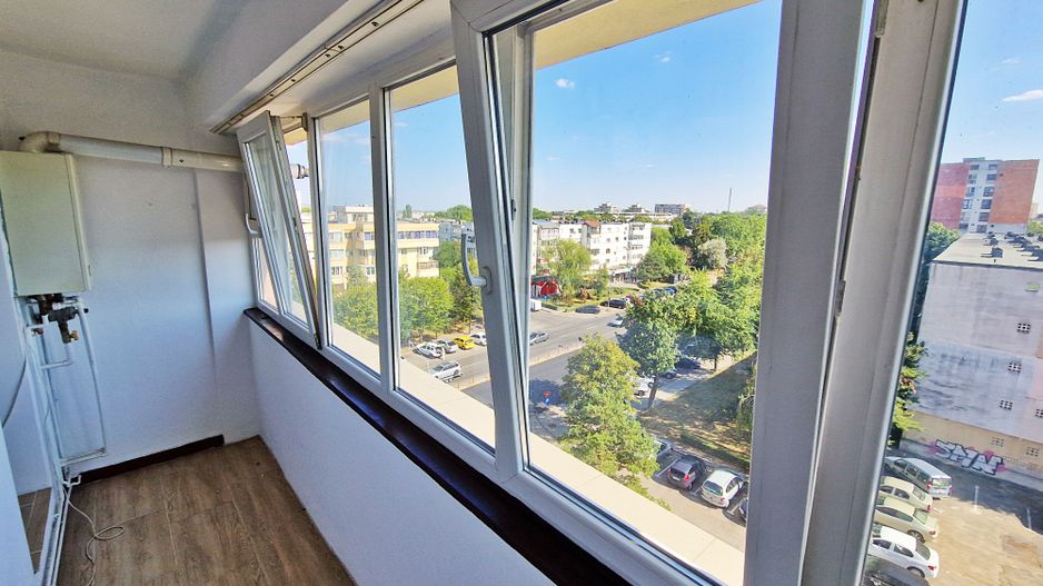 AZURA Imobiliare - Garsoniera Nemobilata Pitesti Craiovei Central - Poză 12