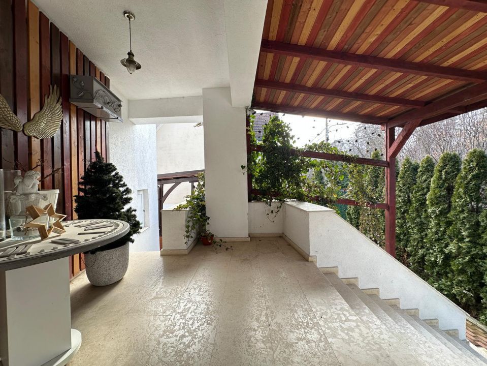 Casa individuala  - vedere spre padure - Parcul Sub Arini - Poză 58