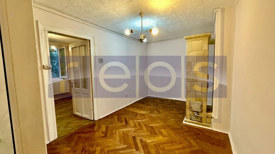 VANZARE CASA 2 CAMERE 35MP + TEREN 36MP CURTE COMUNA PIATA VICTORIEI ROMANA - Poză 1