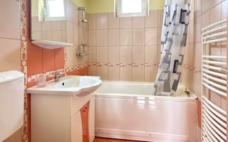 Închiriez apartament 2 camere zona Centrul Universitar Nord - Poză 5