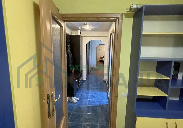 Apartament 3 camere, etaj 1, bulevard, zona liniștită - Iași - Poză 4