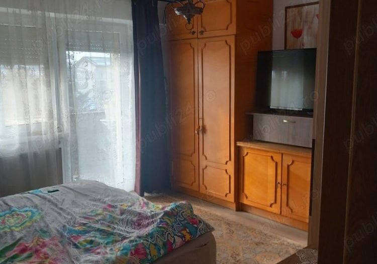 Ag BRASADAS vinde apt. 3 cam etaj 2/4 în Carpați 2. - Poză 5